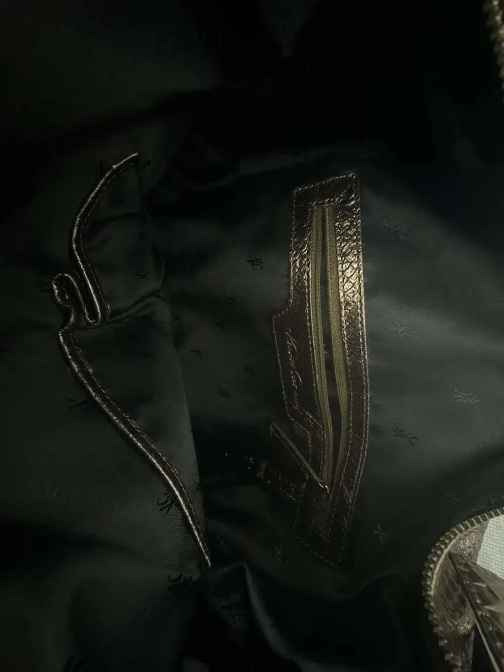 Kenneth Cole New York - Animal Print Boho Bag
